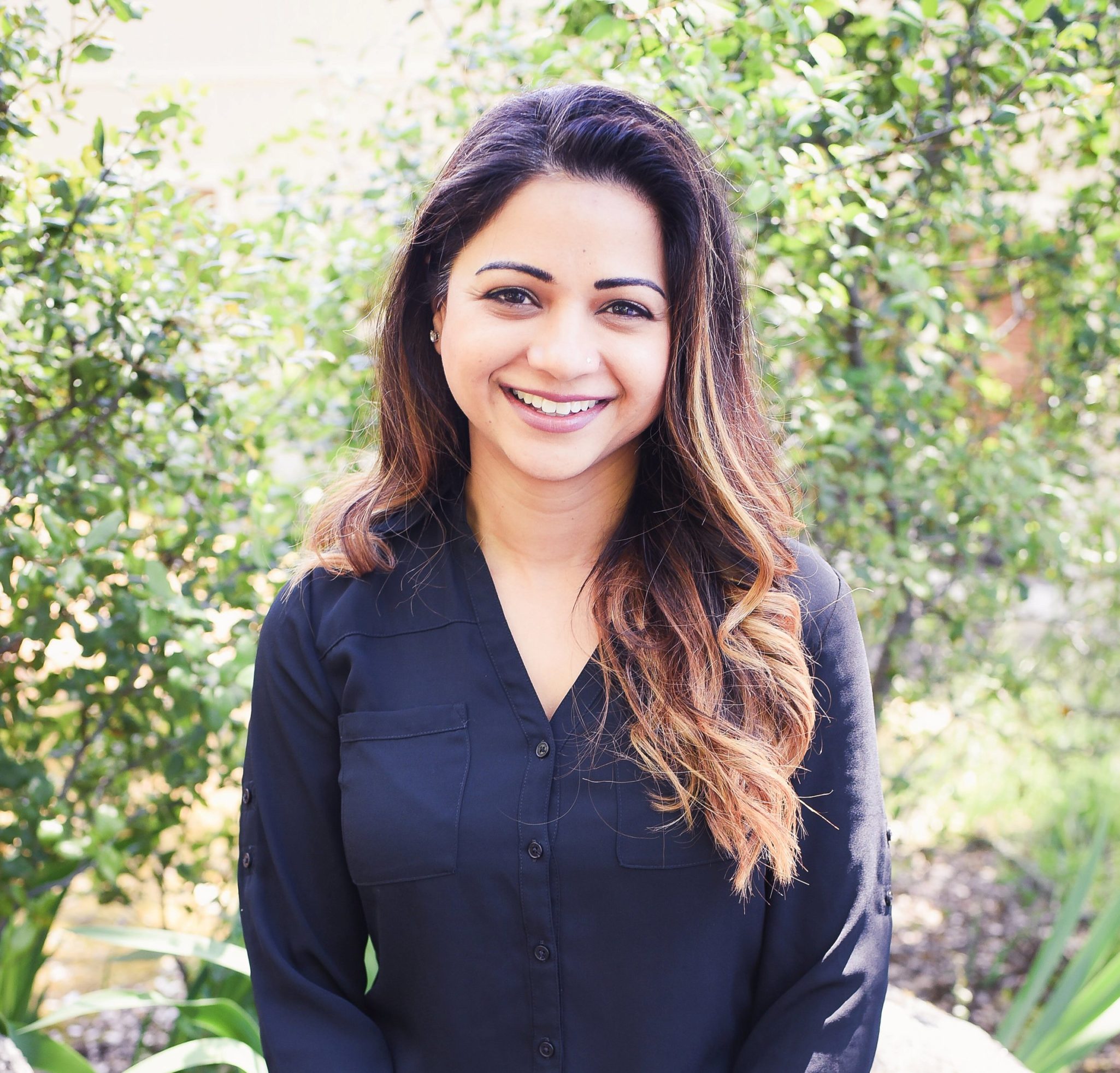 Dr. Mahal has practiced cosmetic and restorative dentistry since 2004. During her several visits to North Valley / Sacramento area, she fell in love with Granite Bay and decided to call this home in 2015 after practicing dentistry in Florida for the 10+ years. During this time, she earned the reputation as a dentist who can provide beautiful and lasting results for her patients whether they have a simple problem, or very complex concerns involving all of the teeth and the function of their bite.